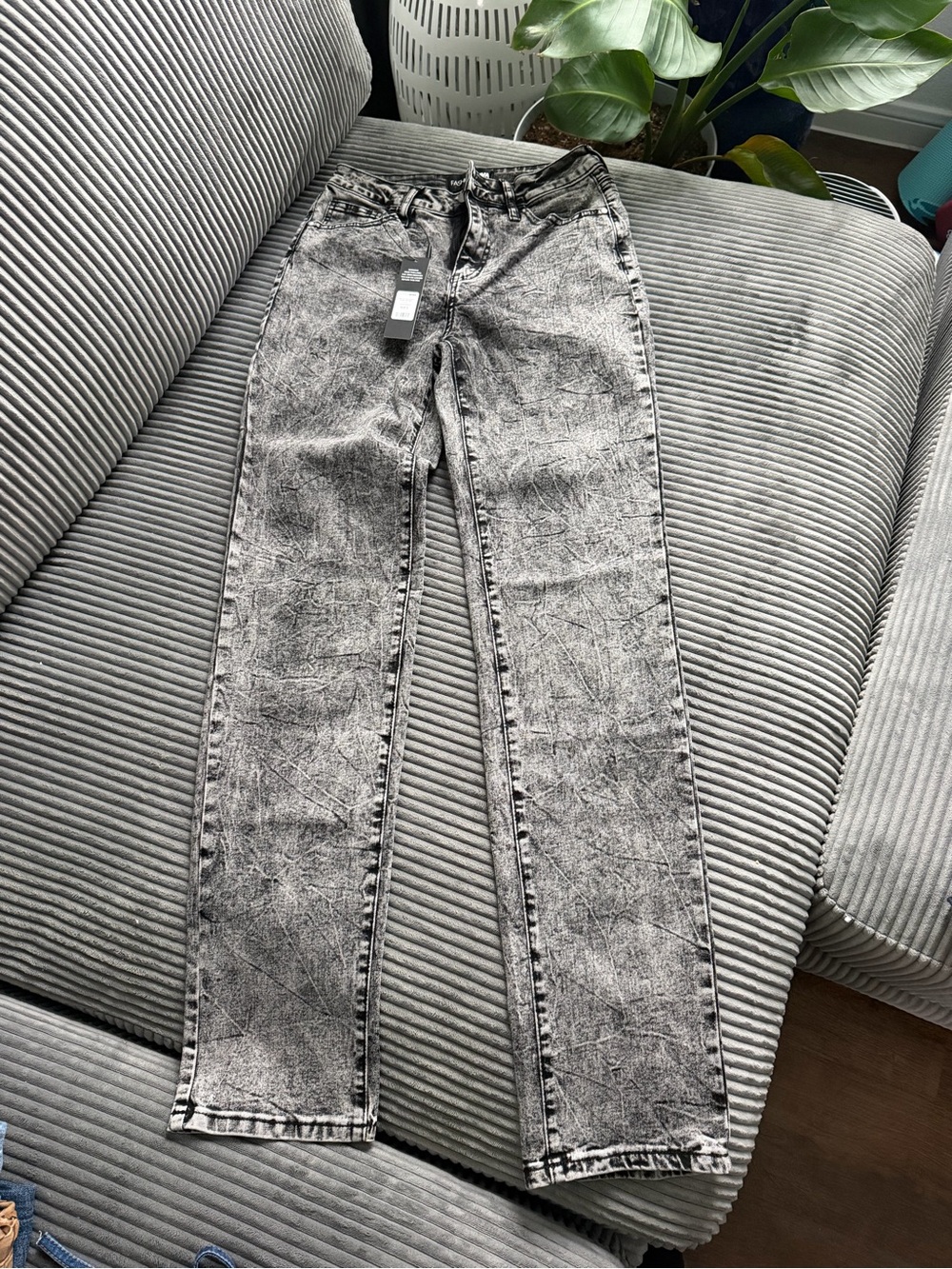 Fashion Nova Women’s Straight Leg Acid Wash Jeans - Black & White